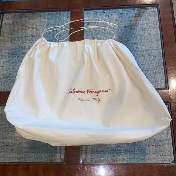 Salvatore Ferragamo Florence Italy large Purse Dust Bag 30” x 21” drawstrings - Picture 8 of 14